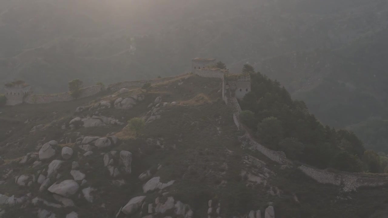 河北保定涞源县的长城视频素材画面3