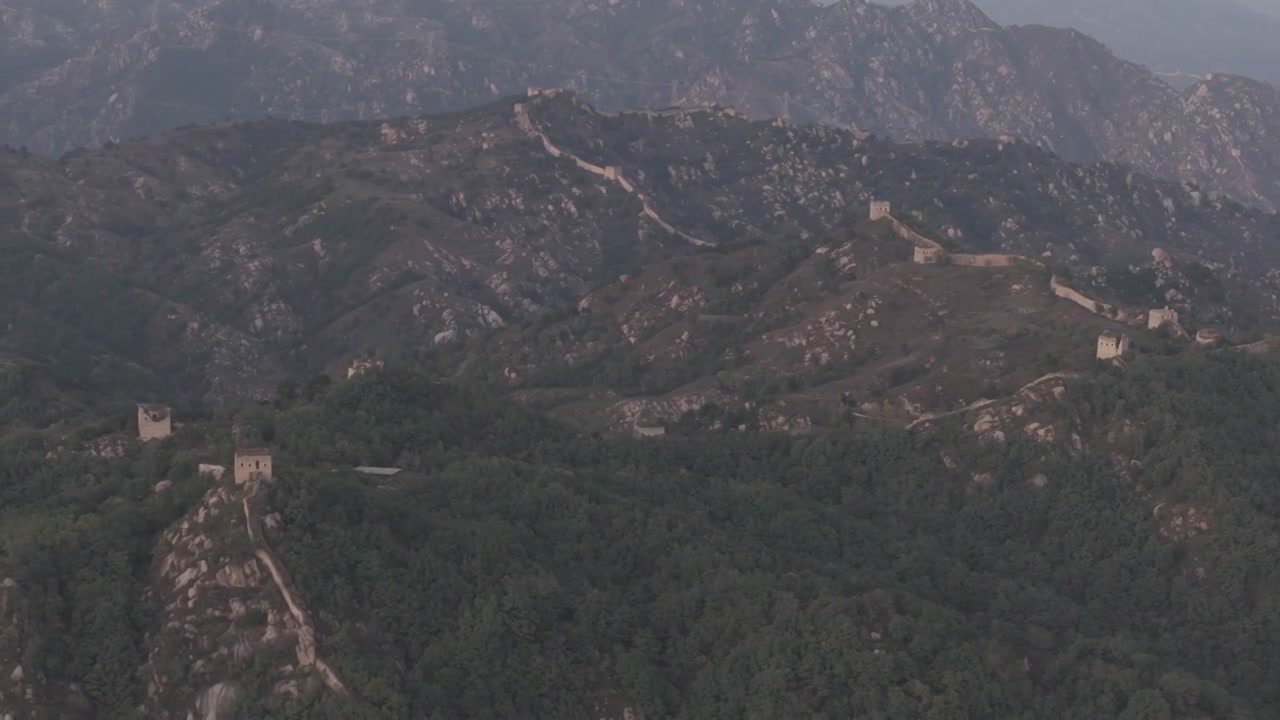 河北保定涞源县的长城视频素材画面4