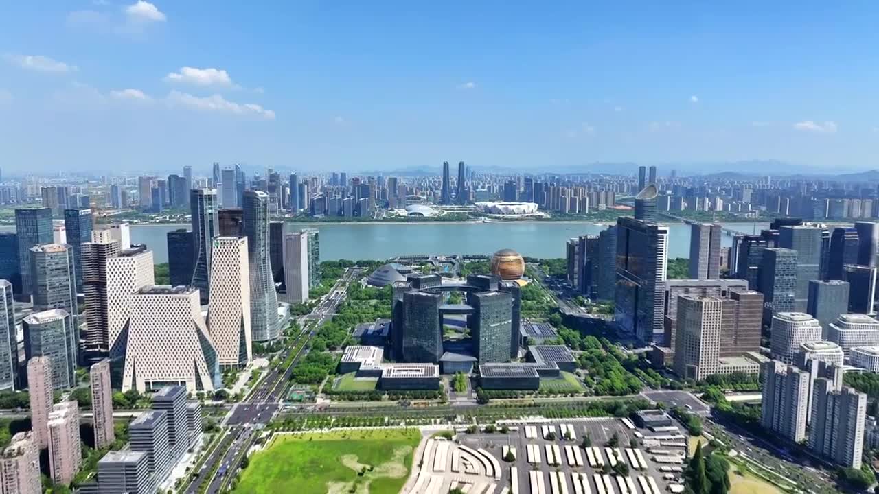 杭州钱江新城CBD都市风光视频素材画面1