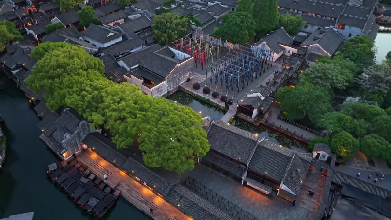 乌镇西栅夜景航拍视频素材画面4