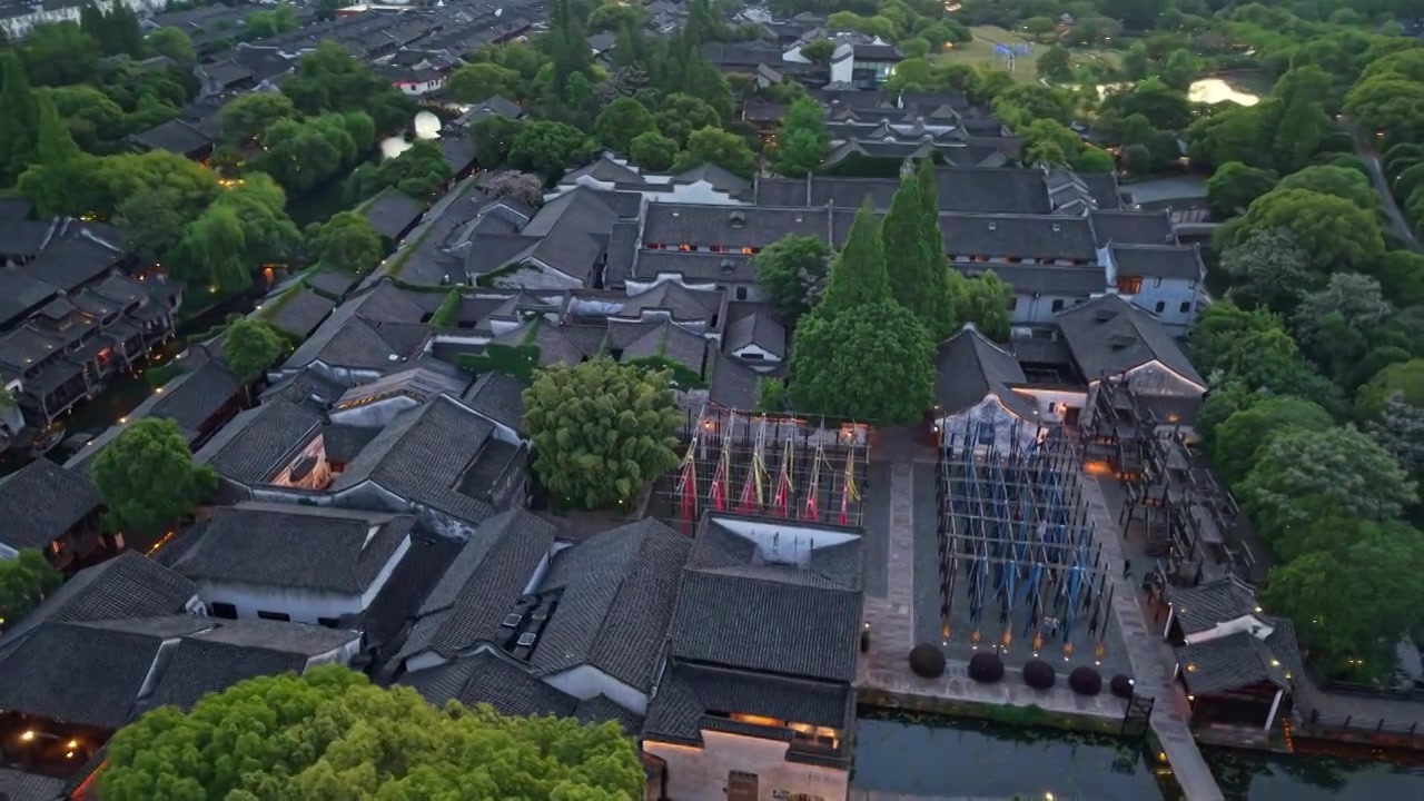 乌镇西栅夜景航拍视频素材画面4