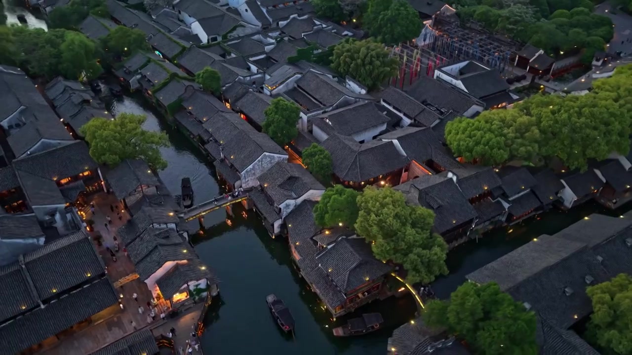 乌镇西栅夜景航拍视频素材画面3