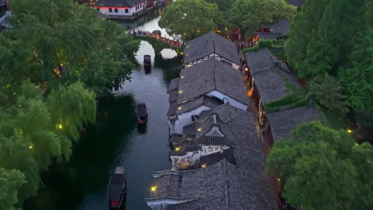 乌镇西栅夜景航拍视频素材画面1
