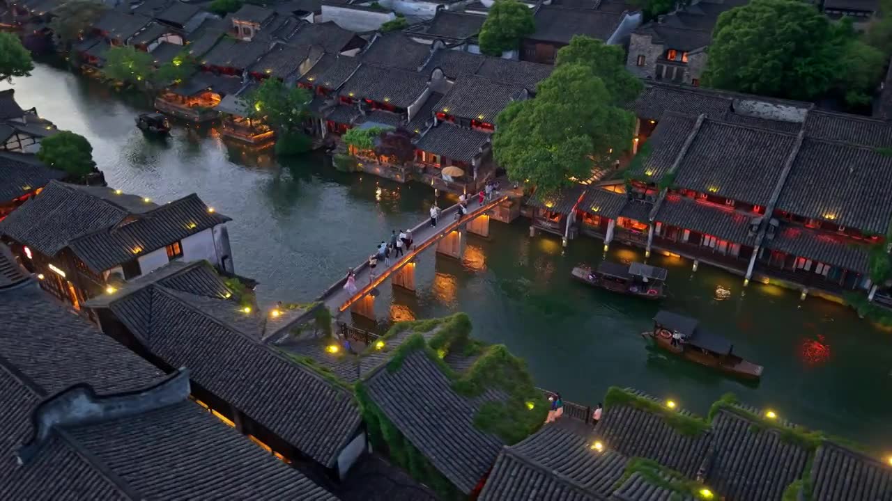 乌镇西栅夜景航拍视频素材画面1