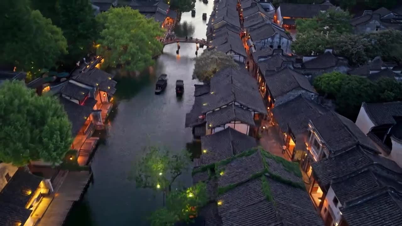 乌镇西栅夜景航拍视频素材画面1