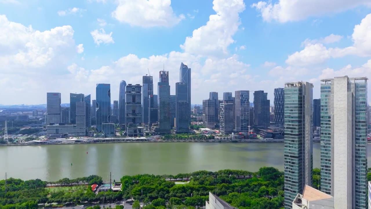 广州琶洲CBD航拍视频素材画面4