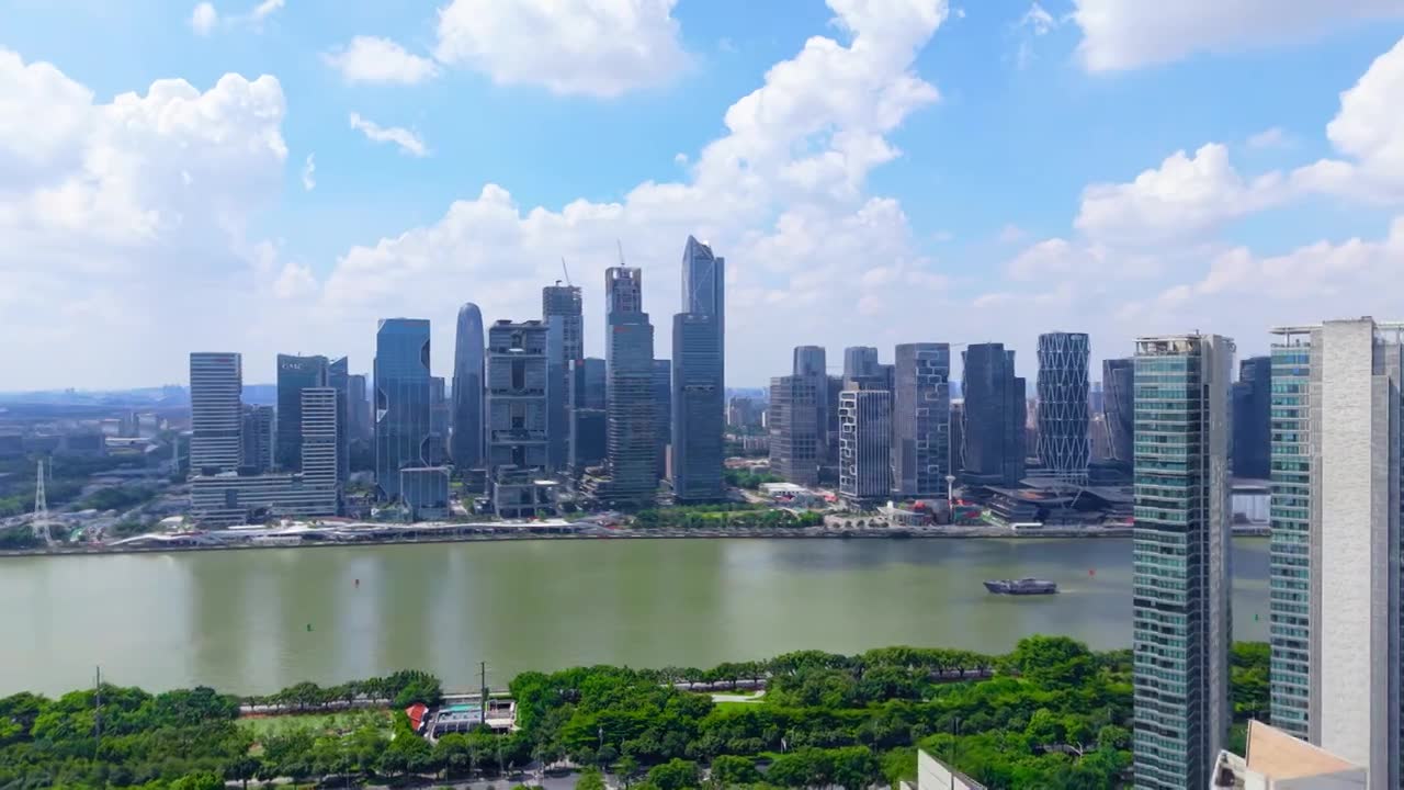 广州琶洲CBD航拍视频素材画面1