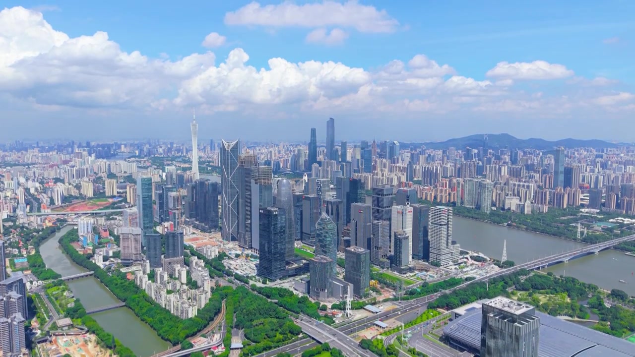 广州琶洲CBD航拍视频素材画面3
