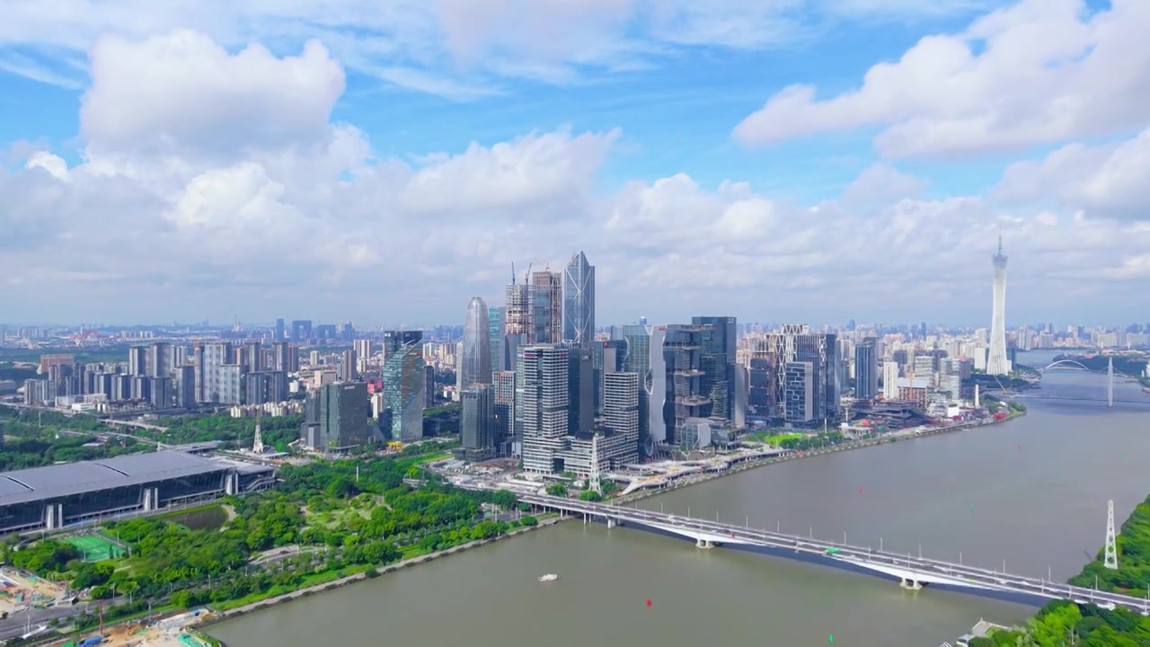 广州琶洲CBD航拍视频素材画面3