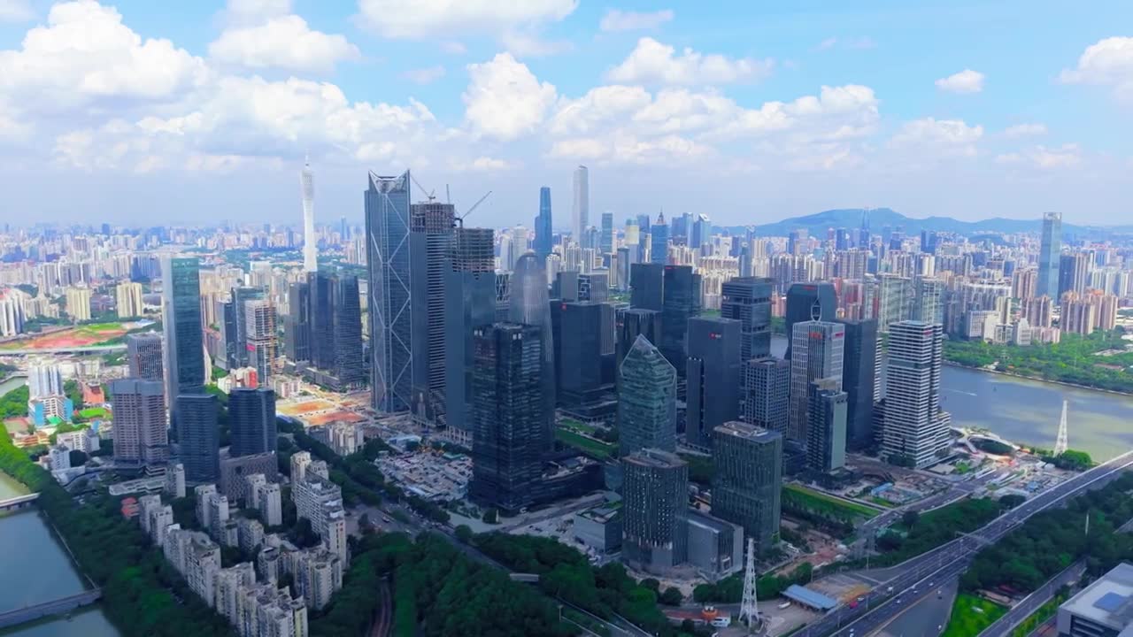 广州琶洲CBD航拍视频素材画面1