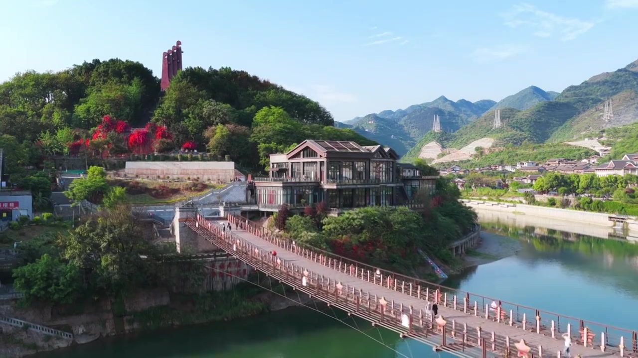 贵州茅台镇美酒河赤水河畔遵义白酒基地视频素材画面4