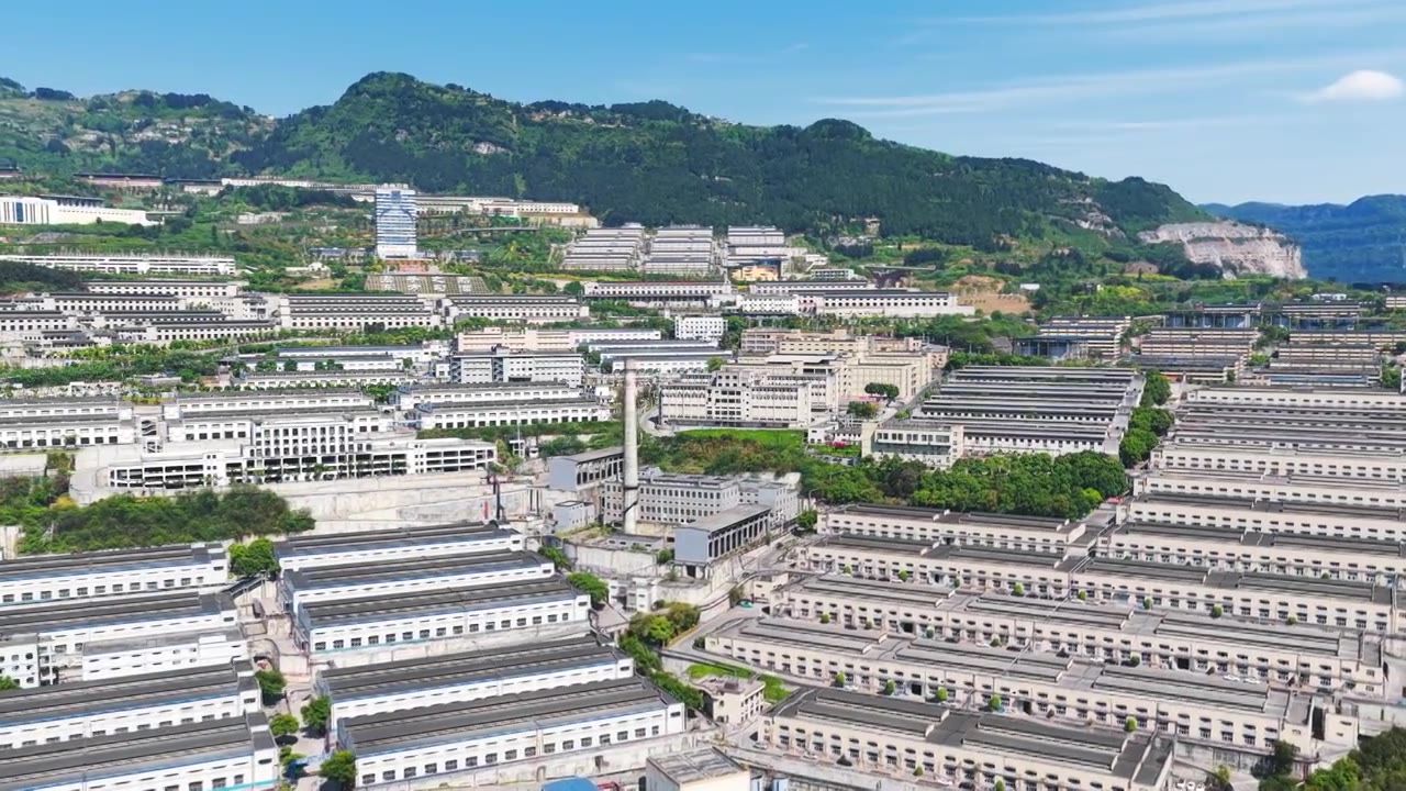 贵州茅台镇美酒河赤水河畔遵义白酒基地视频素材画面3