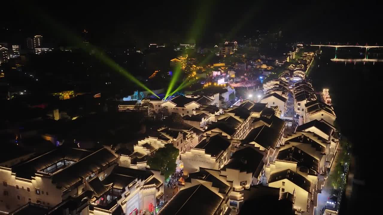 4K航拍怀化市洪江区洪江古商城夜景视频素材画面4