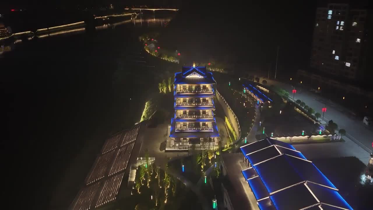 4K航拍怀化市洪江区洪江古商城夜景视频素材画面3