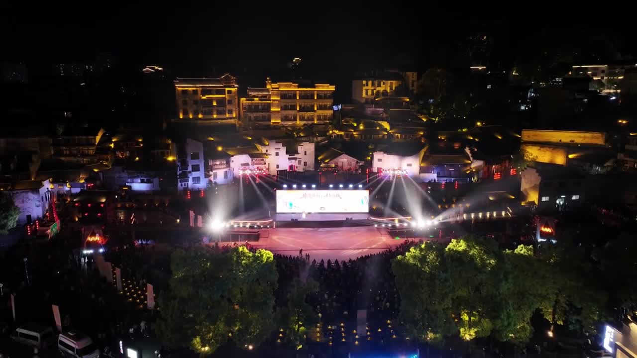 4K航拍怀化市洪江区洪江古商城夜景视频素材画面4
