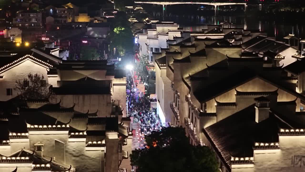 4K航拍怀化市洪江区洪江古商城夜景视频素材画面4