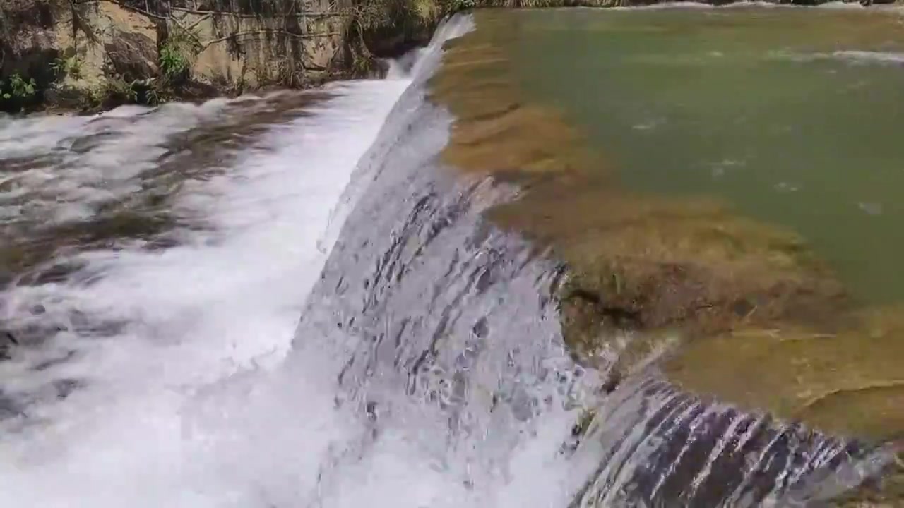 台州天台山大瀑布低段处水流视频素材画面4