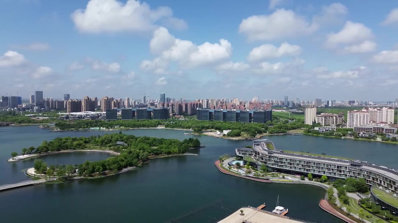 JW万豪酒店，上海之鱼景区，上海市奉贤区，无人机航拍影像视频素材画面4