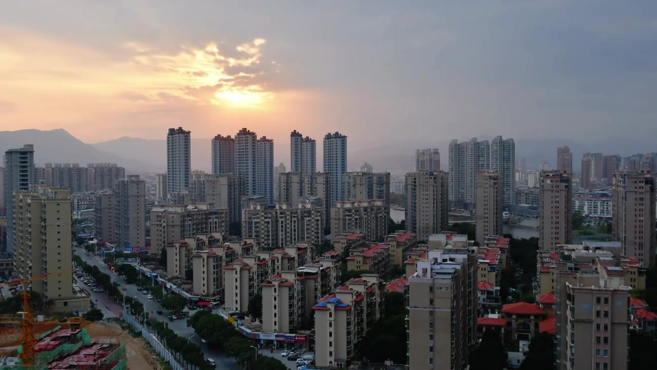 城市高楼林立景观延时视频视频素材画面4