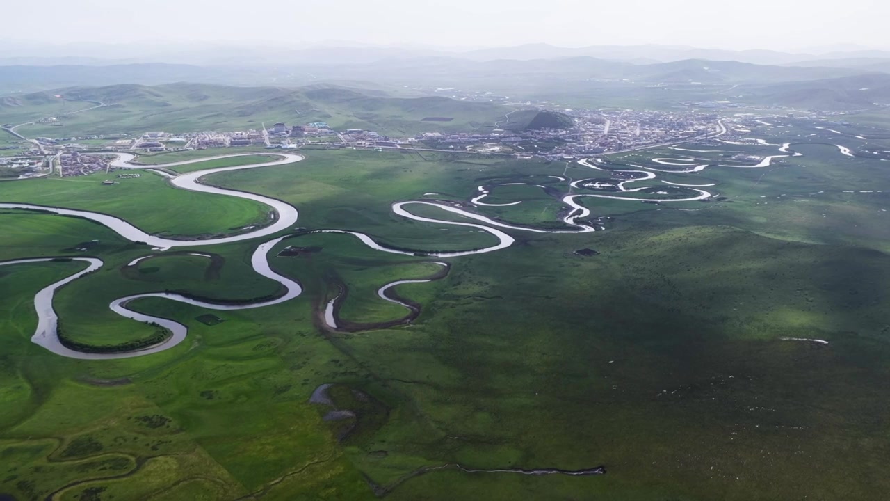 四川阿坝若尔盖湿地视频素材画面3