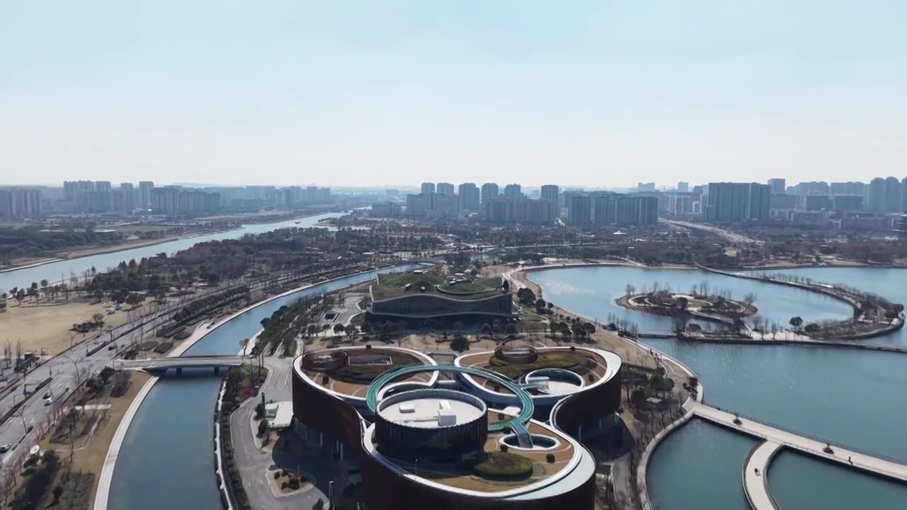 上海奉贤上海之鱼（金海湖）风光视频素材画面1