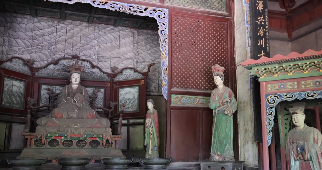 山西太原晋祠宋代彩塑西周武王后、唐叔虞之母邑姜视频素材画面4