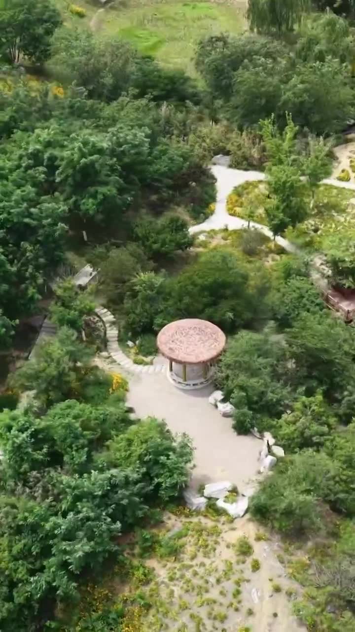 航拍济南卧牛山地质公园视频素材画面1