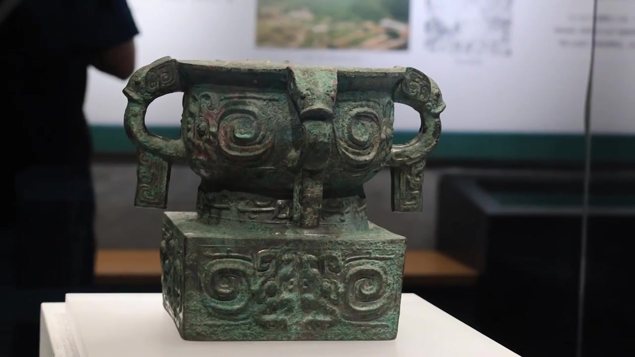 西周天亡簋视频素材画面4