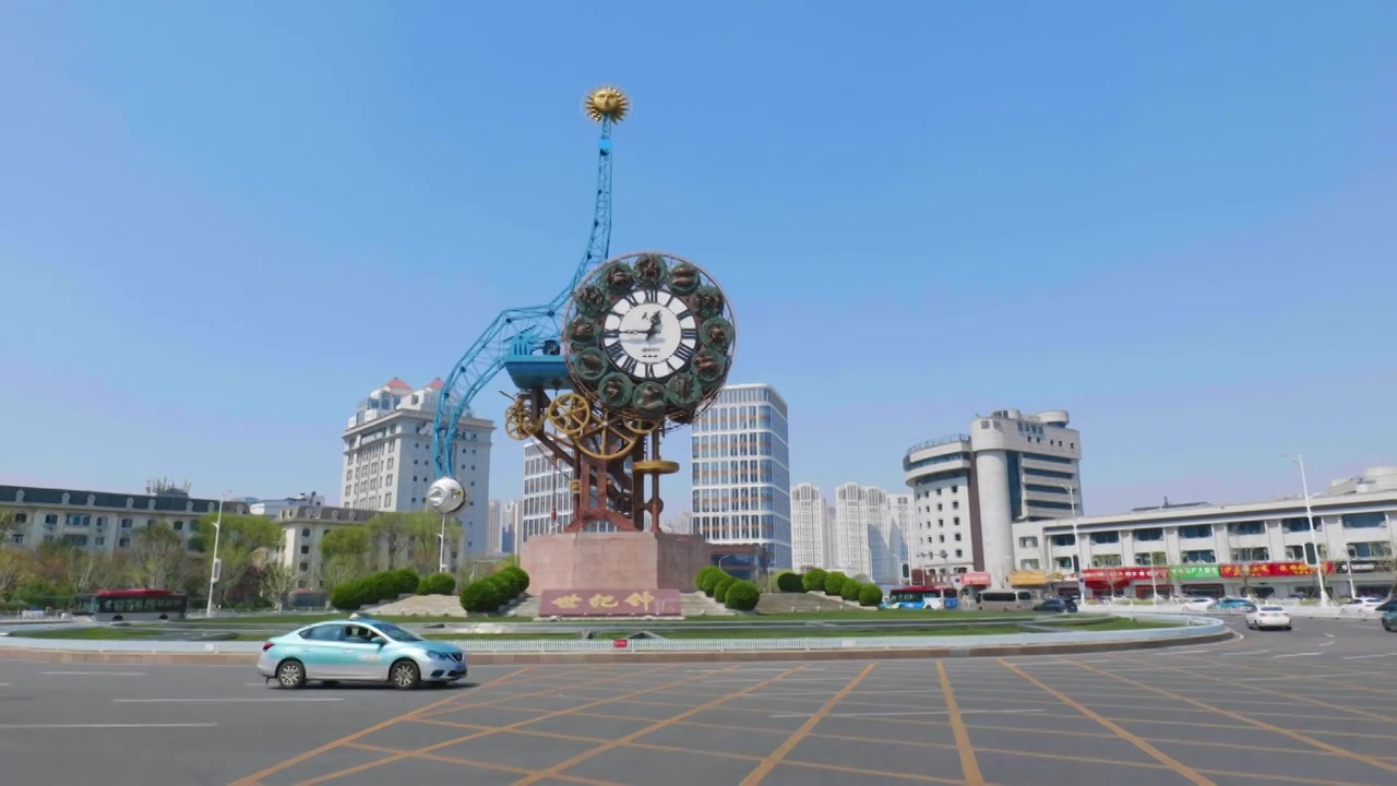 天津世纪钟广场城市风光视频素材画面3