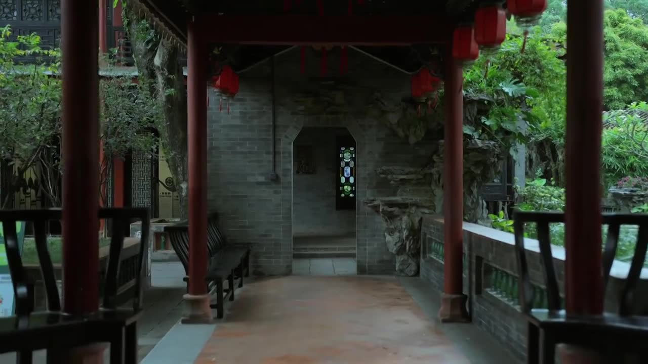 广东四大名园清晖园屋檐窗花门厅中近景特写视频素材画面1