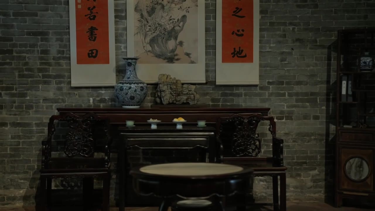 广东四大名园清晖园屋檐窗花门厅中近景特写视频素材画面1
