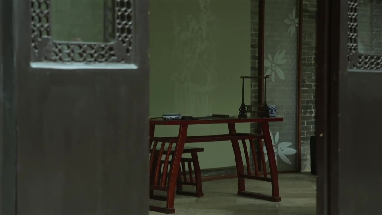 广东四大名园清晖园屋檐窗花门厅中近景特写视频素材画面1