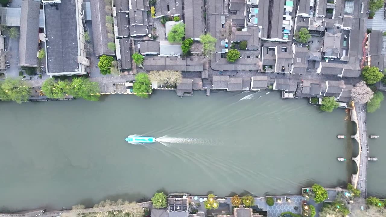 杭州京杭大运河拱宸桥视频素材画面1