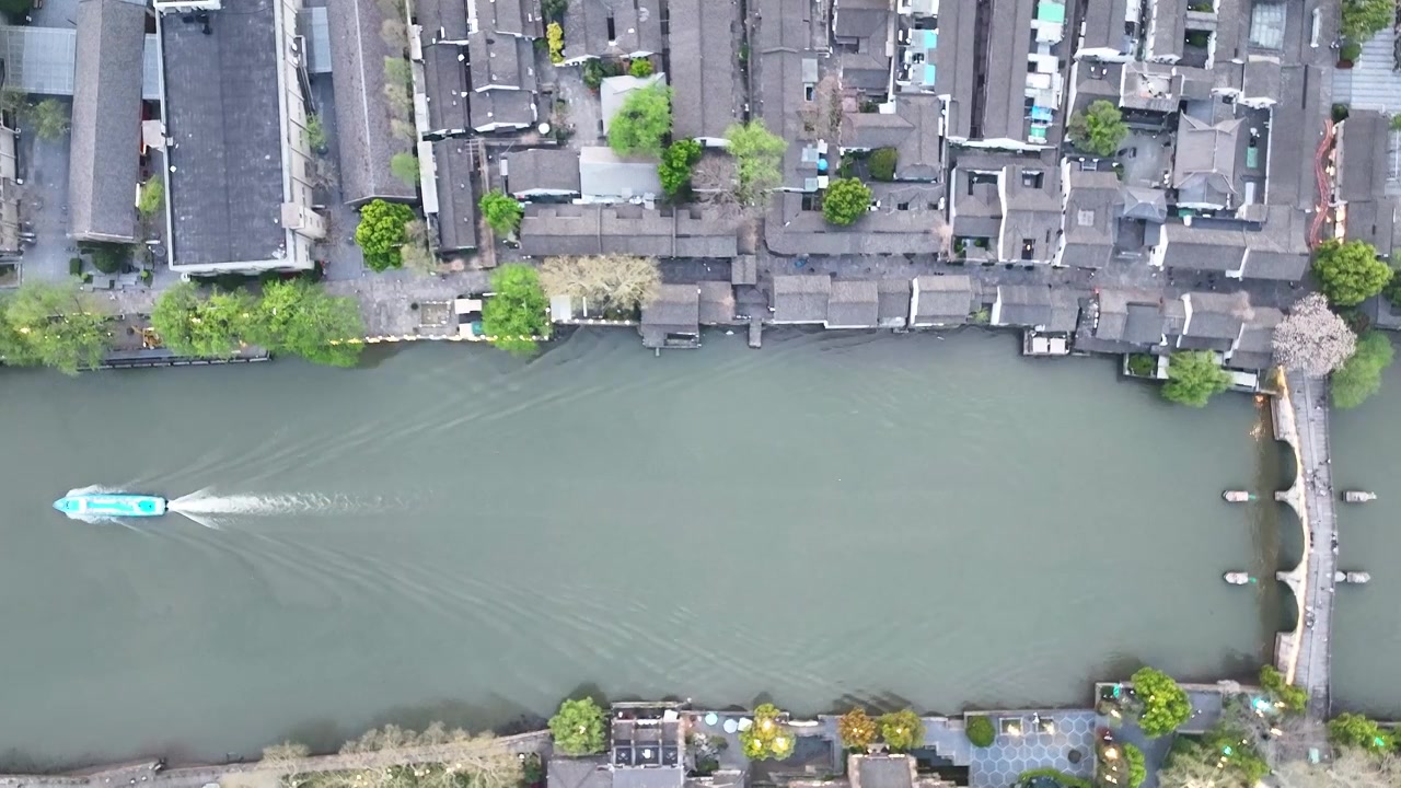 杭州京杭大运河拱宸桥视频素材画面3