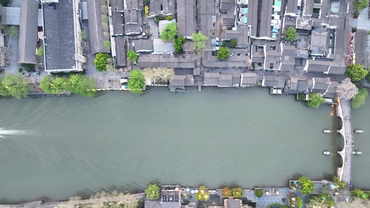 杭州京杭大运河拱宸桥视频素材画面4