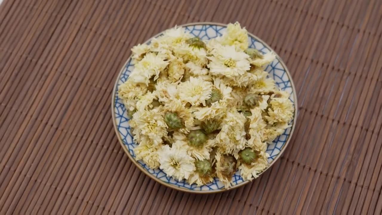 中药材菊花的特写视频素材画面1