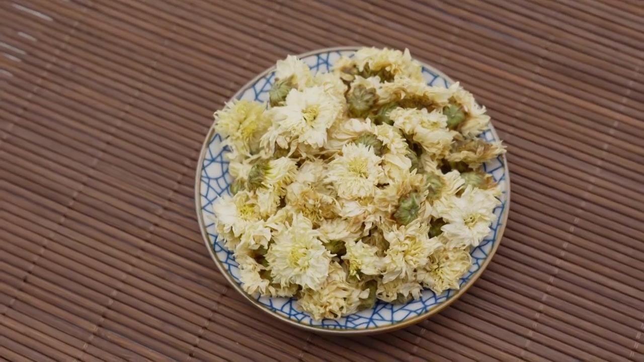 中药材菊花的特写视频素材画面4