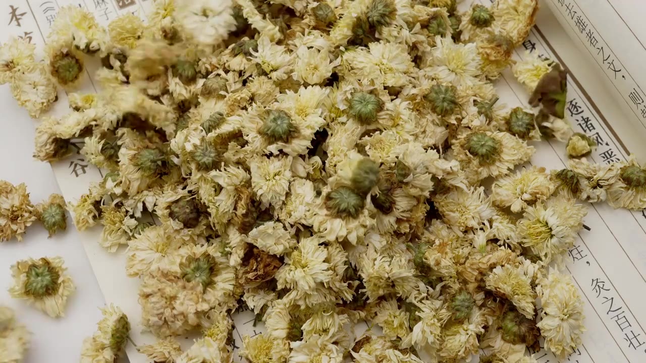 中药材菊花的特写视频素材画面4