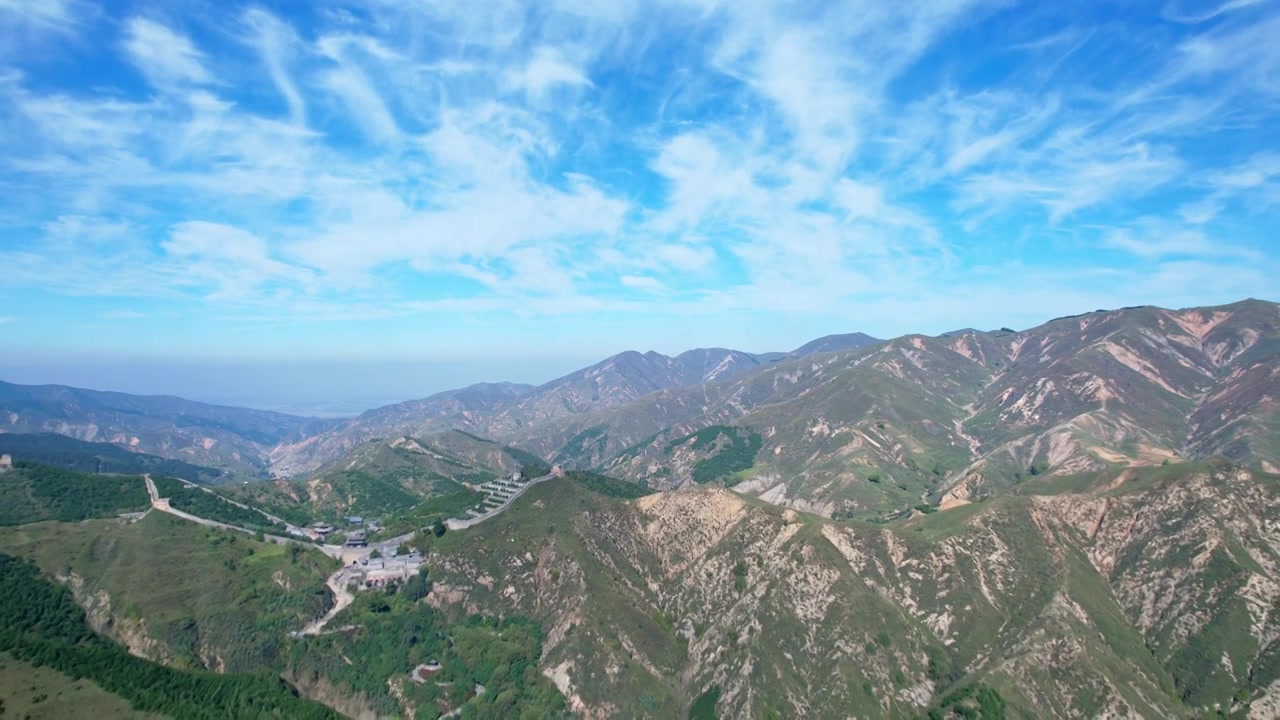 4K山西忻州恒山雁门关景区航拍视频素材画面4