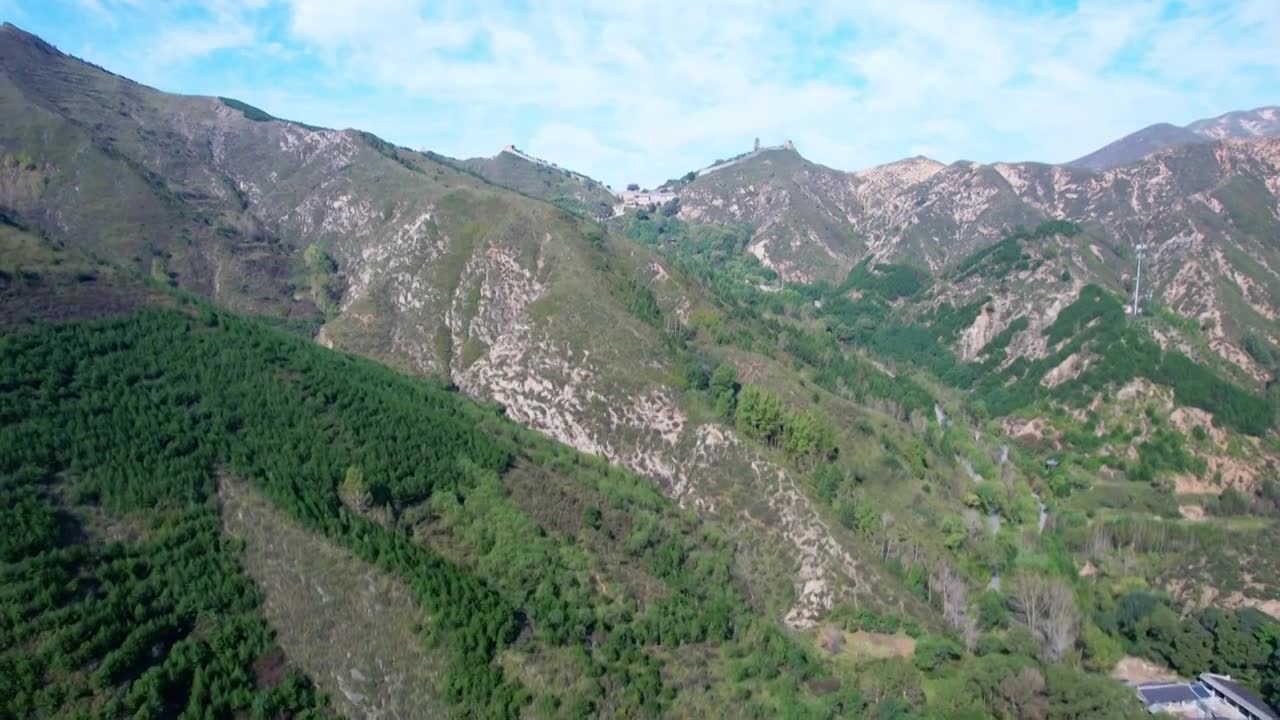 4K山西省忻州市雁门山雁门关航拍视频素材画面1