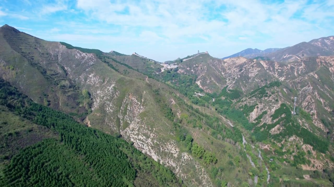 4K山西省忻州市雁门山雁门关航拍视频素材画面4