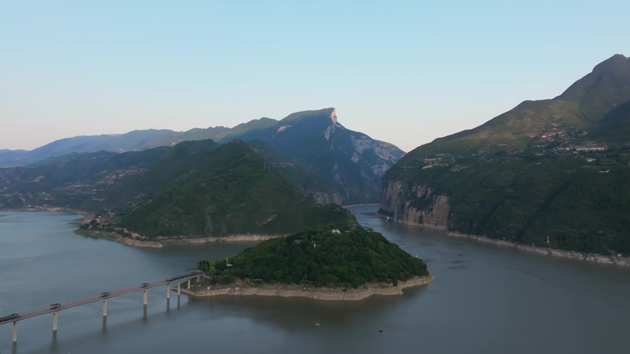 夔门航拍视频素材画面1