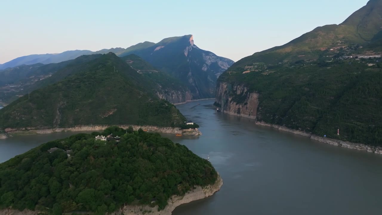 夔门航拍视频素材画面1
