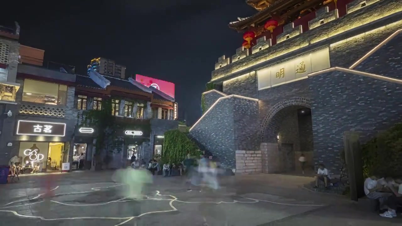 广西南宁中山路步行街美食街骑楼老街视频素材画面4