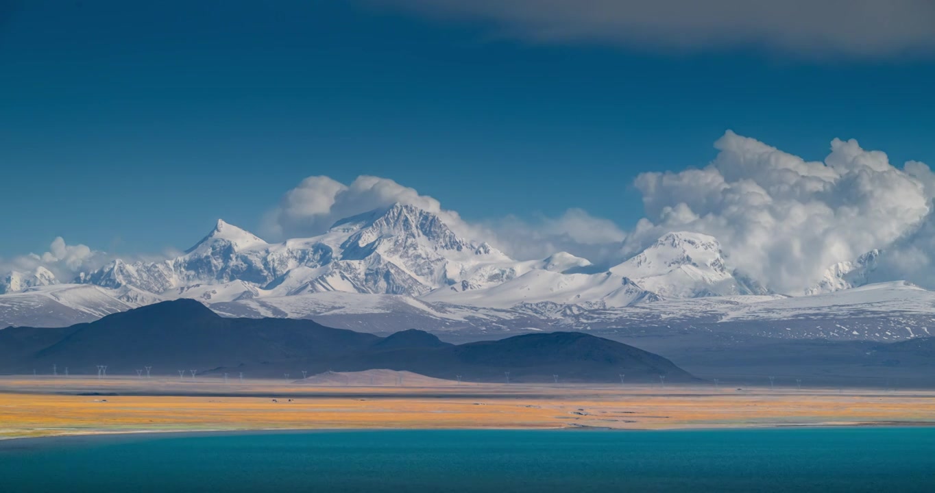 西藏 高原 雪山 希夏邦马峰 湖泊 佩枯措 天空 云 云景 风景 延时摄影视频素材画面4