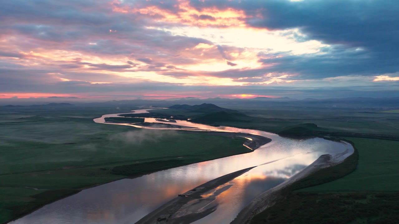 四川黄河九曲晨雾日出高原自然风光航拍全景大片视频素材画面4