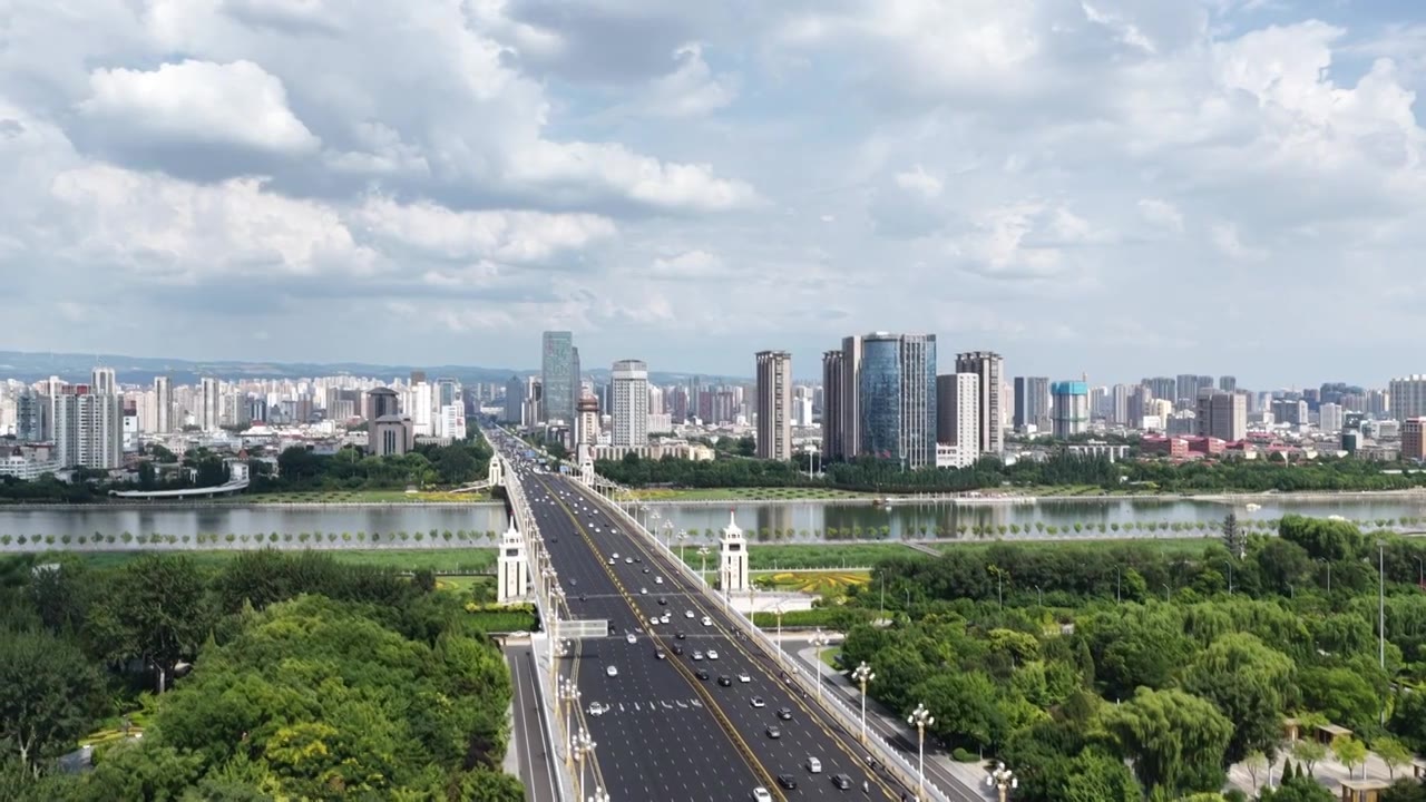 太原迎泽大桥视频素材画面4