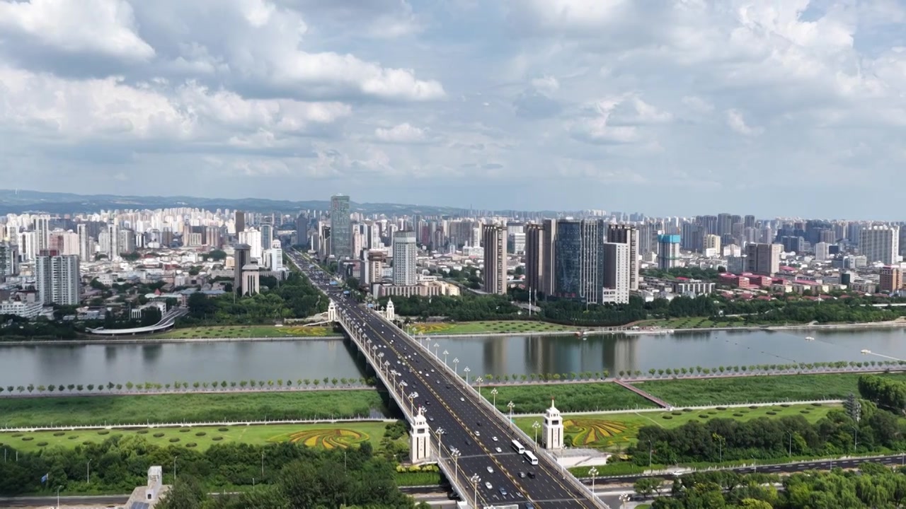 太原迎泽大桥视频素材画面3