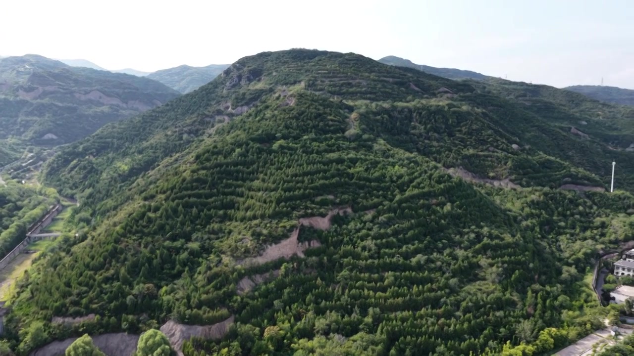 太原蒙山大佛视频素材画面3