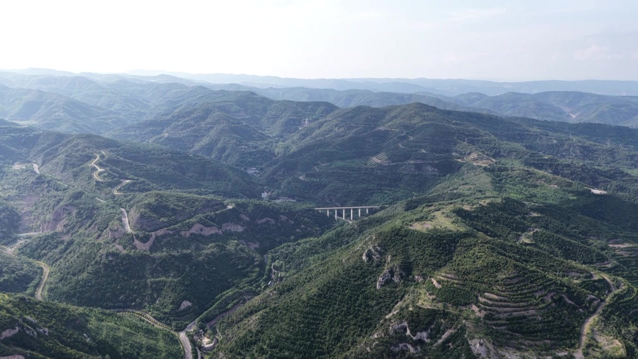 太原蒙山大佛视频素材画面3
